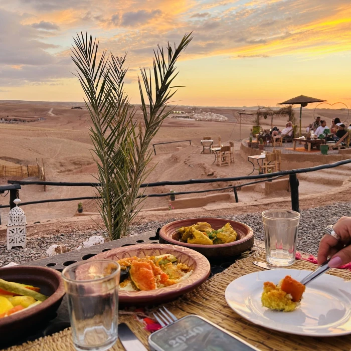 Magical Desert Dinner and Entertainment + Epic Traditional Show + 1-Hour Camel Ride - activities for rent in marrakech - RENTS.ma