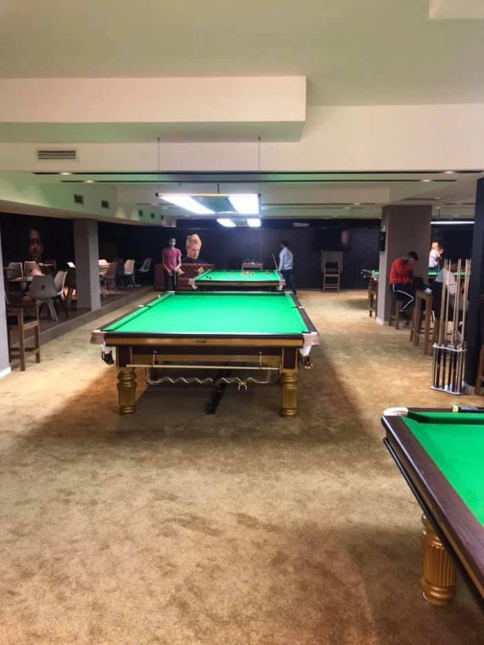 Salle de billard agadir La boule d'or Prestige - billiard for rent in agadir - RENTS.ma