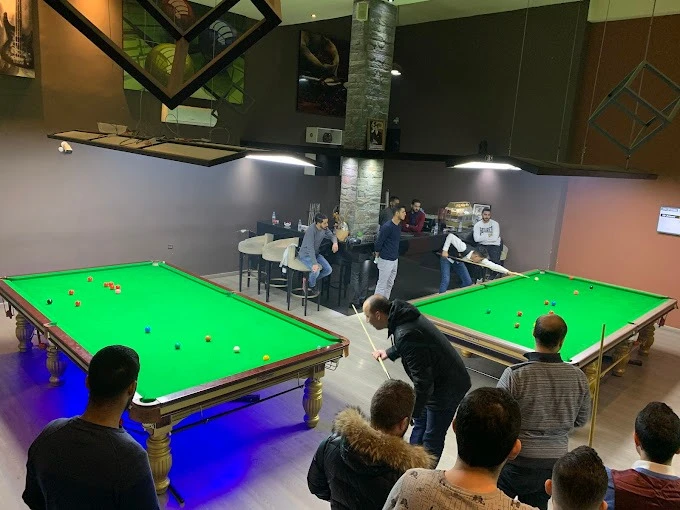 John Parris Club – Premium Pool Hall in Fes - billiard for rent in fes - RENTS.ma