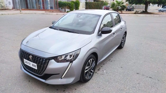 Peugeot 208 Diesel – Agadir - cars for rent in agadir - RENTS.ma