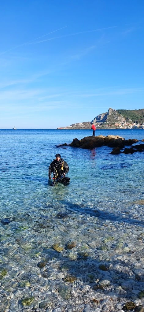 Scuba & Snorkelling in Tanger - Nemo diving - diving for rent in tangier - RENTS.ma