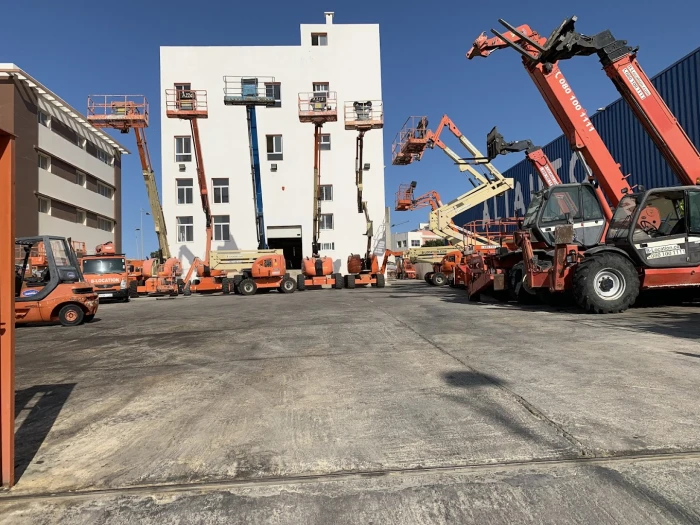 B-LOCATION - Building materials rental in Tangier - engins for rent in tangier - RENTS.ma