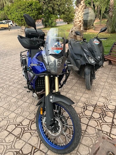 location moto Marrakech - BMW R1250 GS - motorcycles for rent on RENTS.ma