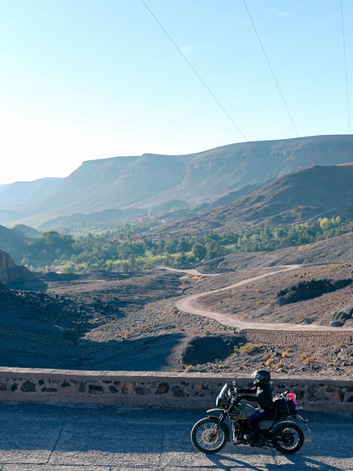 Ride 2 Atlas - Location Moto Marrakech - ROYAL ENFIELD HIMALAYAN 2024 - motorcycles for rent on RENTS.ma