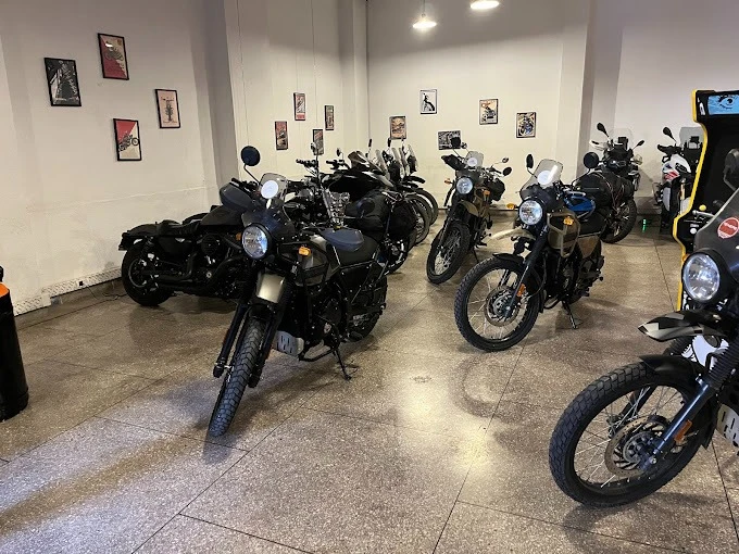 Ride 2 Atlas - Rent Motorcycle Marrakech - BMW F 800 GS 2024 - motorcycles for rent on RENTS.ma