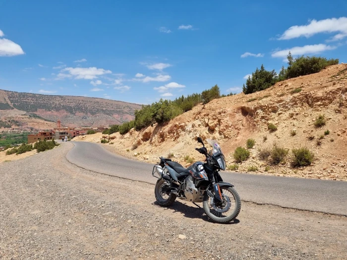 Motorcycle rental in Marrakesh - Loc2roues - motorcycles for rent in marrakech - RENTS.ma