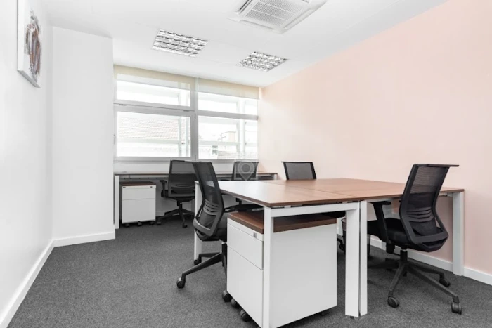 Coworking Space: Regus - Casablanca, Centre Ville in Casablanca - offices for rent on RENTS.ma