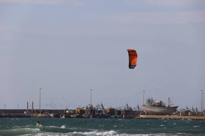 Kitesurf Day Trip - For All Levels in Essaouira - surf for rent in essaouira - RENTS.ma