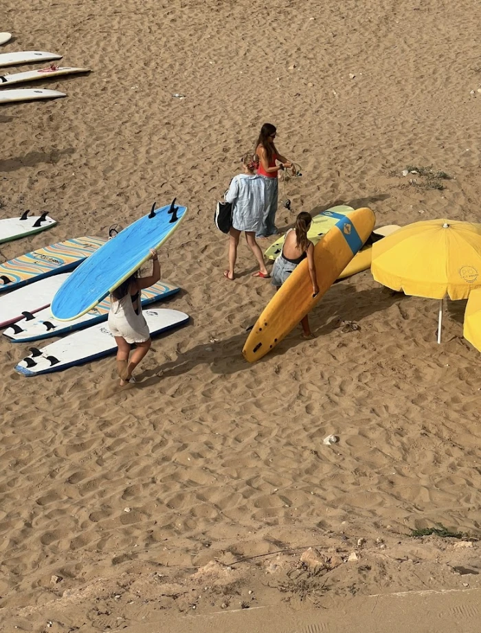 Surf Coach Tamraght Taghazout - surf for rent in taghazout - RENTS.ma