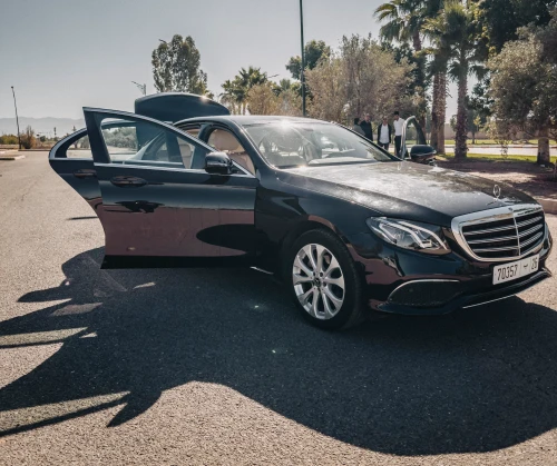 Transfert aeroport Marrakech - airport-taxis for rent in marrakech - RENTS.ma