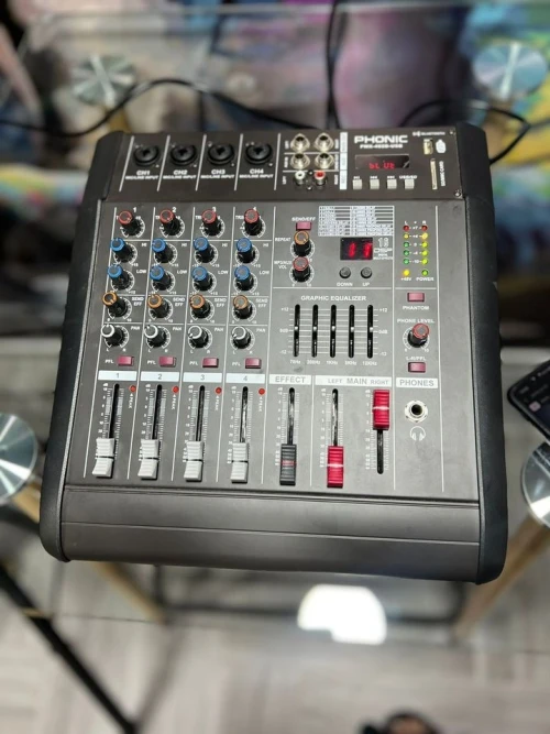 sono 4 porte micro amplifier /Bluetooth/USB bon qualité - audio for rent in marrakech - RENTS.ma