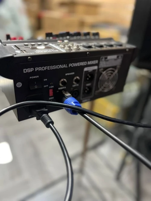 sono 4 porte micro amplifier /Bluetooth/USB bon qualité - audio for rent in marrakech - RENTS.ma