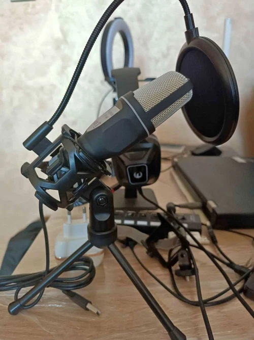 Microphone professionnel Gamer - audio for rent in tanger - RENTS.ma