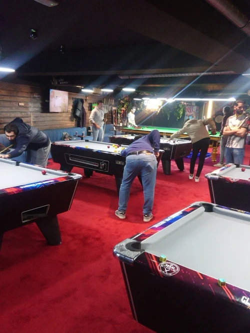 Clearance Club - Pool billard club rabat - billiard for rent in rabat - RENTS.ma