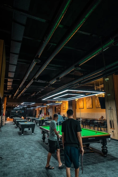THE BLACK SPOT - Pool hall marrakech - billiard for rent in marrakech - RENTS.ma