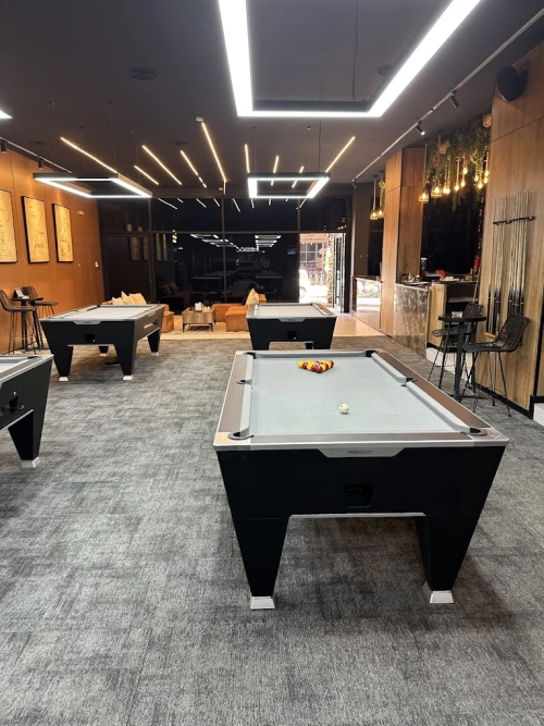 THE BLACK SPOT - Pool hall marrakech - billiard for rent in marrakech - RENTS.ma