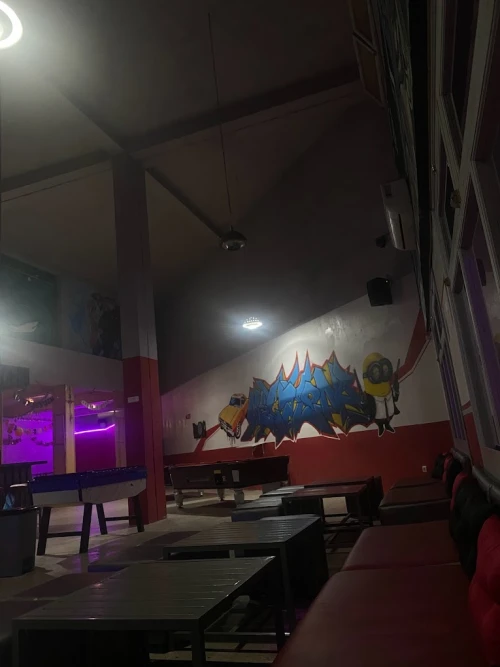Laser Games pool marrakech - billiard for rent in marrakech - RENTS.ma