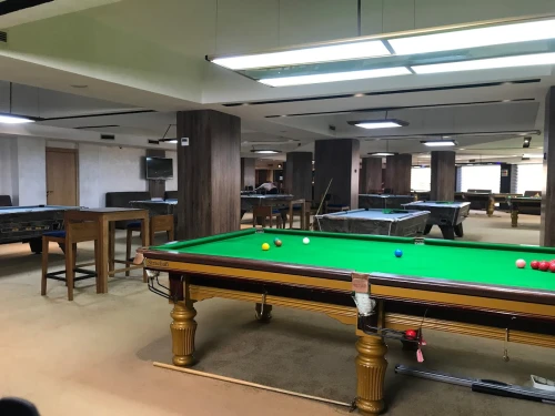 Salle de billard agadir La boule d'or Prestige - billiard for rent in agadir - RENTS.ma