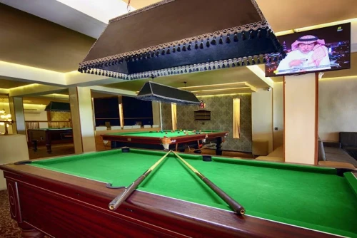 Room147 – Premier Pool Hall in Fes - billiard for rent in fes - RENTS.ma