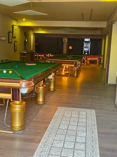 Room147 – Premier Pool Hall in Fes - billiard for rent in fes - RENTS.ma