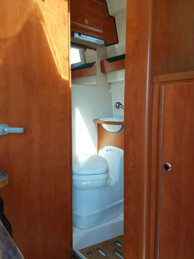 Camper Terra 4 Berth campervan - caravans for rent in marrakech - RENTS.ma