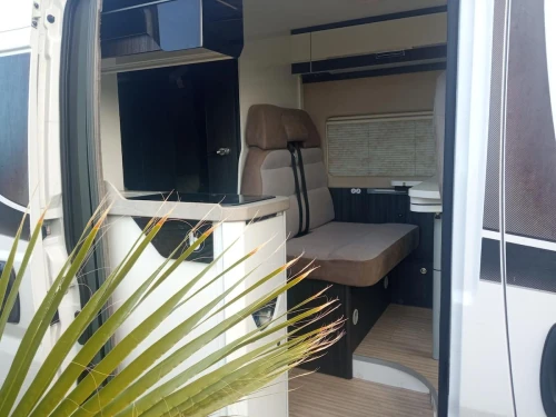 Camping-car Namaste au Maroc pour 4 pers - caravans for rent in essaouira - RENTS.ma