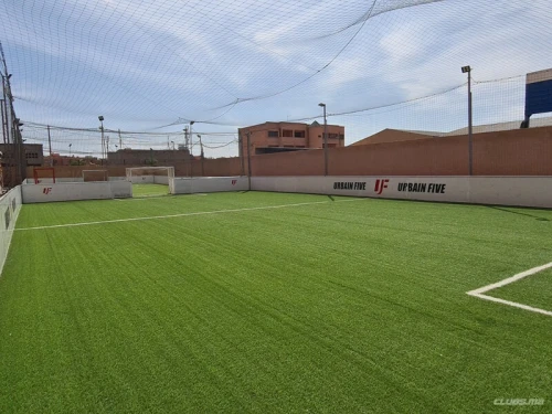 Location terrain foot à 5 urbain five - football for rent in marrakech - RENTS.ma