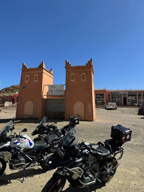 RENT GS BMW Marrakech - motorcycles for rent in marrakech - RENTS.ma