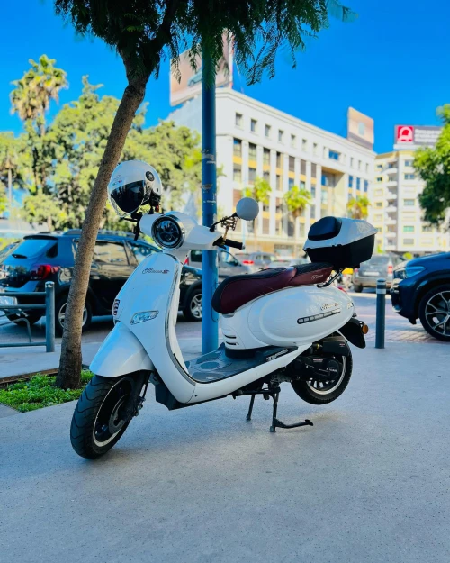 Location scooter à Casablanca - scooters for rent in casablanca - RENTS.ma