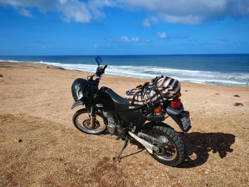 Agence Marrakech de location de scooters, moto et VT - scooters for rent in marrakech - RENTS.ma