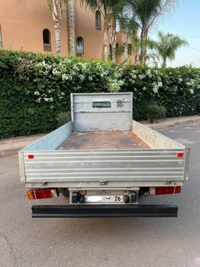 Camion Mitsubishi Fuso 2017 - trucks for rent in casablanca - RENTS.ma